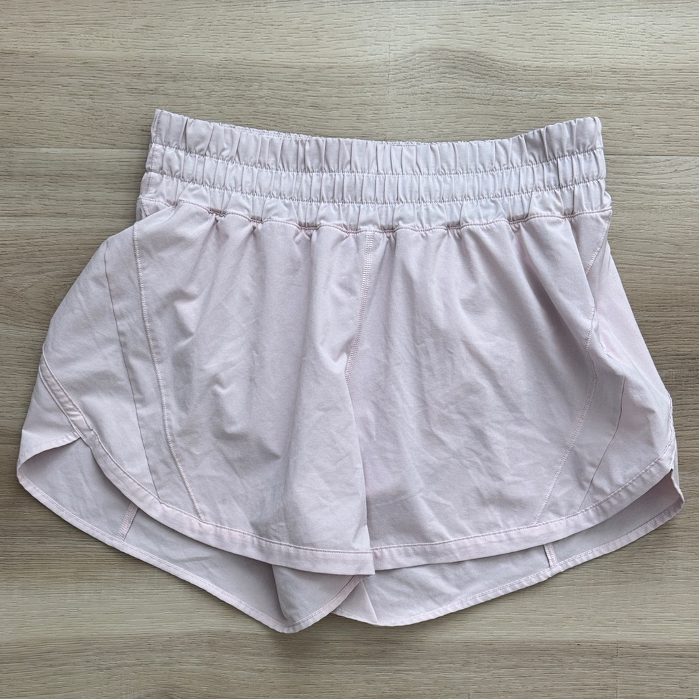 Lululemon - Track That Mid-Rise Lined Short 5"
